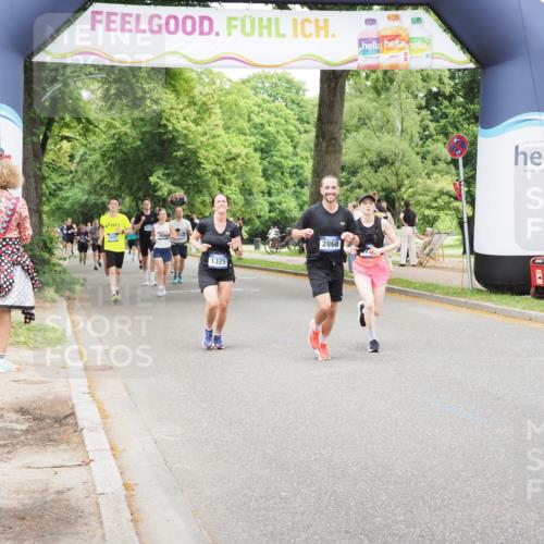29.06.2025 - hella hamburg halbmarathon MichiJ http://msf.ph/oto/8260890 29.06.2025 10:53:44 Zwischen KM18-KM19 1329, 2868, 5976, 10213, 12313, 16546, 17500 meine-sportfotos.de