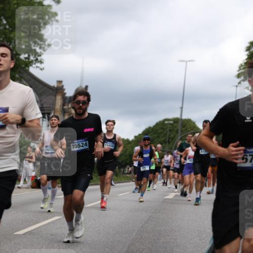 29.06.2025 - hella hamburg halbmarathon Yannick Fuchs http://msf.ph/oto/8260991 29.06.2025 10:48:38 20KM 1125, 1327, 1410, 1496, 1506, 1628, 1815, 2474, 2561, 2771, 2884, 3041, 3177, 3791, 3794, 3861, 3945, 4029, 4189, 4231, 4938, 5319, 6082, 6084, 6433, 6443, 6581, 6587, 6723, 6994, 8449, 8487, 8514, 8698, 8772, 8798, 8973, 9012, 9060, 9227, 10191, 10192, 10263, 10266, 10368, 10376, 11184, 11333, 11499, 11747, 11797, 11799, 11976, 12186, 12362, 12489, 12961, 13297, 13988, 14036, 14175, 14592, 14638, 14660, 14818, 14948, 15156, 15169, 15389, 15408, 15524, 15879, 16047 meine-sportfotos.de