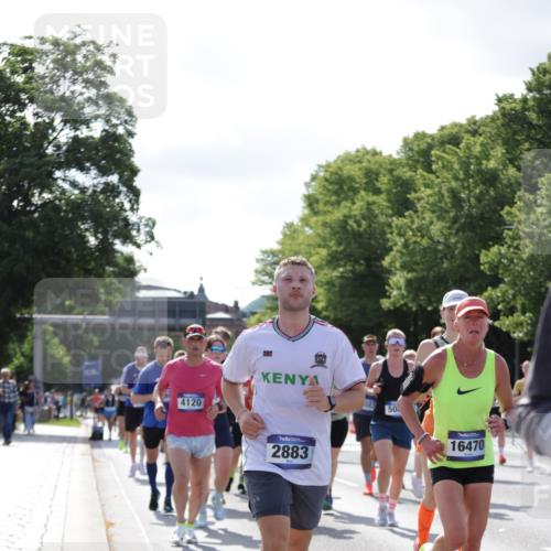 29.06.2025 - hella hamburg halbmarathon Jannik Wohlers http://msf.ph/oto/8261453 29.06.2025 09:58:17 Lombardsbrücke 1285, 1727, 1946, 1951, 2029, 2518, 2840, 2883, 2907, 3097, 3819, 3952, 4120, 4152, 4167, 5077, 5084, 5259, 5378, 5894, 6294, 6592, 6657, 6759, 6877, 7082, 7369, 7716, 8322, 8393, 8639, 10724, 11212, 11214, 11638, 11976, 12362, 12483, 12526, 12632, 12633, 12735, 13397, 13465, 13470, 13536, 13694, 13706, 13880, 14266, 14355, 14363, 14368, 14702, 15275, 15389, 15506, 15523, 15727, 15854, 16108, 16176, 16470, 16830, 17181, 17346, 17348, 17491 meine-sportfotos.de