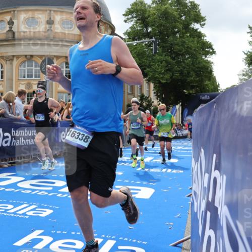 29.06.2025 - hella hamburg halbmarathon Strokosch-Dieckow http://msf.ph/oto/8262015 29.06.2025 10:43:34 Ziel 3116, 4080, 4318, 5124, 5436, 6903, 7635, 9114, 9931, 10246, 11648, 12623, 13421, 13996, 14201, 14210, 14484, 14690, 15328, 15932, 16338, 17912, 18449, 18513, 18775, 18810, 19229 meine-sportfotos.de
