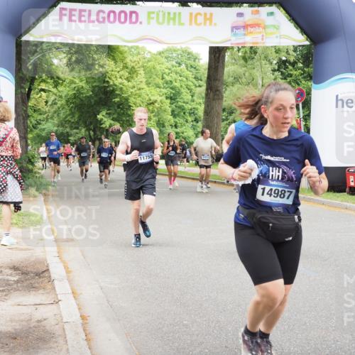 29.06.2025 - hella hamburg halbmarathon MichiJ http://msf.ph/oto/8262047 29.06.2025 10:53:57 Zwischen KM18-KM19 1866, 5150, 10042, 11321, 11755, 13203, 13603, 14987 meine-sportfotos.de