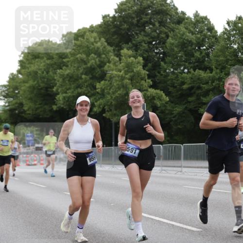 29.06.2025 - hella hamburg halbmarathon Jannik Wohlers http://msf.ph/oto/8262248 29.06.2025 10:32:55 Lombardsbrücke 1764, 1995, 2038, 2054, 2085, 2838, 3341, 3812, 4164, 4445, 5180, 5581, 5917, 6773, 7705, 8595, 9289, 9591, 9592, 9750, 9780, 11229, 11713, 11826, 12039, 12812, 12813, 13339, 14085, 15091, 15815, 15885, 15964, 16246, 16270, 16391, 17135, 18742, 18743, 18951 meine-sportfotos.de