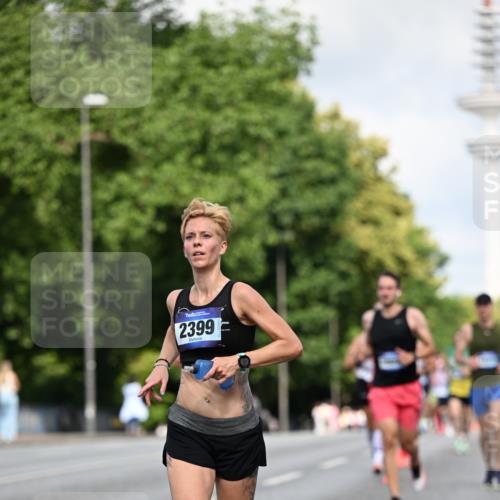 29.06.2025 - hella hamburg halbmarathon Dr. Thomas Lammeyer http://msf.ph/oto/8262298 29.06.2025 09:52:06 Kennedybrücke 1290, 1505, 1710, 2262, 2399, 3480, 3547, 4062, 4359, 4381, 5003, 5307, 5554, 5709, 6993, 7152, 7154, 8002, 8121, 8571, 8933, 9403, 10190, 10738, 10852 meine-sportfotos.de