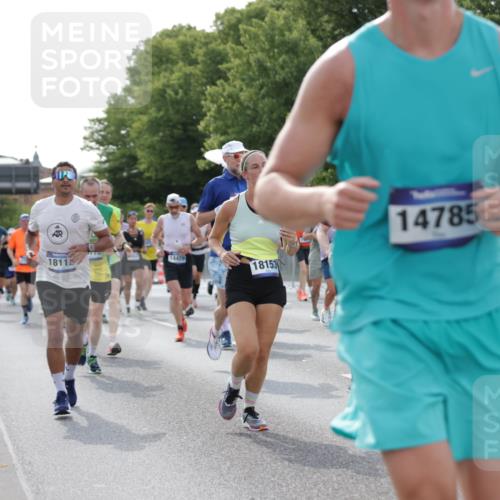 29.06.2025 - hella hamburg halbmarathon Jannik Wohlers http://msf.ph/oto/8262815 29.06.2025 09:59:35 Lombardsbrücke 1006, 1125, 1264, 1834, 1914, 2099, 2348, 2364, 2447, 2582, 2584, 2676, 2677, 2910, 3836, 4013, 4231, 4632, 4772, 4796, 5015, 5134, 5277, 5341, 6174, 6201, 6202, 6462, 6581, 6587, 6602, 6636, 6892, 7547, 7717, 7786, 7824, 8223, 8285, 8402, 8573, 8730, 9611, 10093, 10337, 10742, 10759, 10788, 11158, 11366, 11753, 11797, 11799, 12248, 12479, 12513, 13523, 13847, 13988, 13993, 14139, 14429, 14750, 14785, 14818, 15097, 15110, 15431, 16327, 17160, 17468, 17525 meine-sportfotos.de