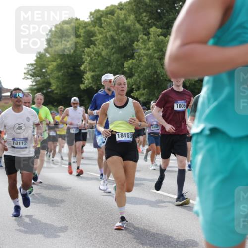 29.06.2025 - hella hamburg halbmarathon Jannik Wohlers http://msf.ph/oto/8262868 29.06.2025 09:59:35 Lombardsbrücke 1006, 1125, 1264, 1834, 1914, 2099, 2348, 2364, 2447, 2582, 2584, 2676, 2677, 2910, 3836, 4013, 4231, 4632, 4772, 4796, 5015, 5134, 5277, 5341, 6174, 6201, 6202, 6462, 6581, 6587, 6602, 6636, 6892, 7547, 7717, 7786, 7824, 8223, 8285, 8402, 8573, 8730, 9611, 10093, 10337, 10742, 10759, 10788, 11158, 11366, 11753, 11797, 11799, 12248, 12479, 12513, 13523, 13847, 13988, 13993, 14139, 14429, 14750, 14785, 14818, 15097, 15110, 15431, 16327, 17160, 17468, 17525 meine-sportfotos.de