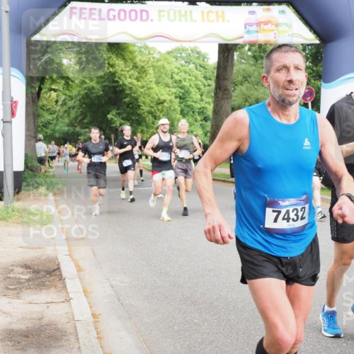 29.06.2025 - hella hamburg halbmarathon MichiJ http://msf.ph/oto/8262894 29.06.2025 10:30:09 Zwischen KM18-KM19 1570, 1962, 6550, 6721, 7035, 7116, 7432, 9547, 11417, 15247, 15521, 15623, 17177, 18004 meine-sportfotos.de