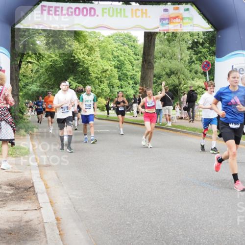 29.06.2025 - hella hamburg halbmarathon MichiJ http://msf.ph/oto/8263622 29.06.2025 10:54:13 Zwischen KM18-KM19 2628, 4293, 5605, 8398, 8999, 9007, 10196, 10834, 15834, 15922, 15993, 17787 meine-sportfotos.de