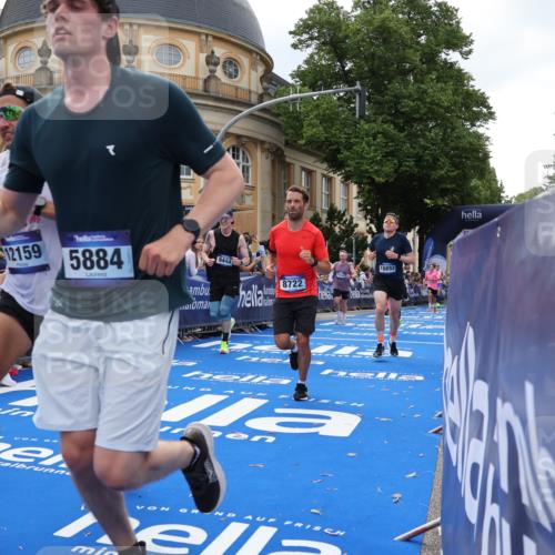 29.06.2025 - hella hamburg halbmarathon Strokosch-Dieckow http://msf.ph/oto/8263808 29.06.2025 10:44:17 Ziel 1220, 1413, 1415, 1902, 4999, 5275, 5884, 7005, 7191, 8722, 9444, 12159, 12528, 14686, 14687, 15225, 15280, 16301, 16316, 16547, 16803, 16893, 18691, 18806 meine-sportfotos.de