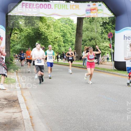 29.06.2025 - hella hamburg halbmarathon MichiJ http://msf.ph/oto/8263832 29.06.2025 10:54:14 Zwischen KM18-KM19 2628, 4293, 5605, 8398, 8999, 9007, 10196, 10834, 15834, 15922, 15993, 17787 meine-sportfotos.de