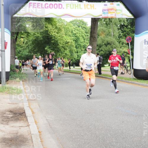 29.06.2025 - hella hamburg halbmarathon MichiJ http://msf.ph/oto/8263848 29.06.2025 10:30:15 Zwischen KM18-KM19 1441, 1570, 1700, 4823, 6550, 7035, 7092, 7432, 10415, 11417, 13725, 13876, 15247, 18772, 19046 meine-sportfotos.de