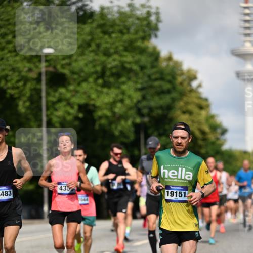 29.06.2025 - hella hamburg halbmarathon Dr. Thomas Lammeyer http://msf.ph/oto/8264274 29.06.2025 09:52:14 Kennedybrücke 1042, 1290, 1571, 2262, 2399, 3480, 3547, 4062, 4359, 4381, 5003, 5307, 6993, 7152, 7154, 7310, 7482, 8002, 8121, 8571, 8933, 9403, 9643, 10190, 10451, 10738, 10877, 11106 meine-sportfotos.de