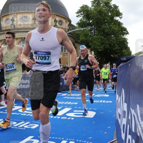 29.06.2025 - hella hamburg halbmarathon Strokosch-Dieckow http://msf.ph/oto/8264331 29.06.2025 10:44:35 Ziel 1468, 1782, 2365, 2402, 3305, 4991, 5476, 6490, 6495, 7322, 7710, 8928, 10669, 12554, 12711, 14351, 14464, 14798, 14816, 15185, 15233, 15862, 16224, 17097, 18107, 18437, 18464, 18539, 18560, 18765, 18868, 19206 meine-sportfotos.de
