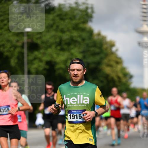 29.06.2025 - hella hamburg halbmarathon Dr. Thomas Lammeyer http://msf.ph/oto/8264410 29.06.2025 09:52:15 Kennedybrücke 1042, 1290, 1571, 2262, 2399, 3480, 3547, 4062, 4359, 4381, 5003, 5307, 6993, 7152, 7154, 7310, 7482, 8002, 8121, 8571, 9403, 9640, 9643, 10190, 10451, 10738, 10877, 11106 meine-sportfotos.de