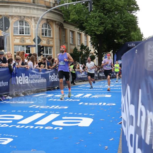 29.06.2025 - hella hamburg halbmarathon Strokosch-Dieckow http://msf.ph/oto/8264610 29.06.2025 10:44:44 Ziel 1782, 1941, 2098, 2970, 3004, 3098, 3785, 4270, 4915, 4991, 6490, 7056, 7167, 7325, 9720, 10669, 12161, 15185, 15233, 16834, 17251, 18107, 18437, 18464, 18868, 19206, 19207, 19210 meine-sportfotos.de