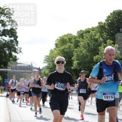29.06.2025 - hella hamburg halbmarathon Jannik Wohlers http://msf.ph/oto/8264816 29.06.2025 09:59:51 Lombardsbrücke 1019, 1180, 1239, 1264, 1526, 2027, 2086, 2099, 2159, 2346, 2447, 2582, 2584, 2606, 2652, 2730, 3177, 3181, 3319, 3861, 3898, 4594, 4632, 4796, 4813, 5272, 5728, 6082, 6084, 6104, 6220, 6260, 6470, 6581, 6636, 6891, 6892, 7159, 7717, 7786, 7824, 8394, 8531, 10044, 10268, 10534, 10582, 10742, 10759, 10766, 10788, 10797, 11083, 11158, 11159, 11324, 11846, 11960, 11992, 12213, 12248, 12513, 12646, 12773, 12774, 13234, 13236, 13512, 13847, 13993, 14429, 14750, 15097 meine-sportfotos.de