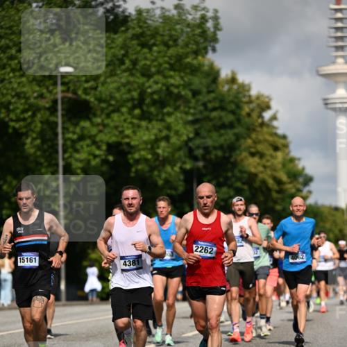 29.06.2025 - hella hamburg halbmarathon Dr. Thomas Lammeyer http://msf.ph/oto/8264824 29.06.2025 09:52:17 Kennedybrücke 1042, 1571, 2262, 2399, 3480, 3547, 4062, 4359, 4381, 5003, 5307, 6047, 6993, 7152, 7310, 7482, 8002, 8121, 8571, 9403, 9640, 9643, 10190, 10451, 10738, 10877, 11106, 11423 meine-sportfotos.de