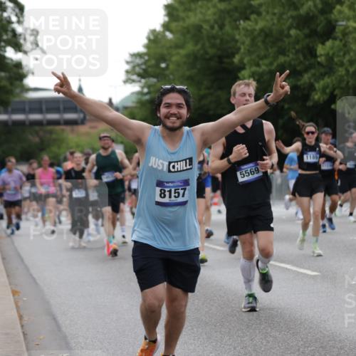 29.06.2025 - hella hamburg halbmarathon Jannik Wohlers http://msf.ph/oto/8264830 29.06.2025 10:33:17 Lombardsbrücke 1189, 1275, 1896, 2342, 2776, 3170, 3560, 4361, 4433, 4449, 4696, 4942, 5075, 5096, 5141, 5557, 5566, 5569, 5821, 5822, 5887, 6109, 6515, 6516, 6854, 6956, 6999, 7653, 8021, 8157, 8282, 8891, 9234, 9258, 9438, 9799, 9995, 10561, 11237, 11338, 11453, 11546, 11676, 11811, 11827, 11928, 12237, 12238, 12652, 12835, 12855, 13375, 13535, 13601, 13741, 13853, 14032, 14098, 14451, 15044, 15072, 15367 meine-sportfotos.de