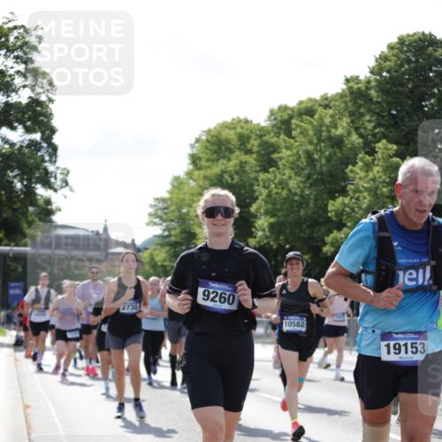 29.06.2025 - hella hamburg halbmarathon Jannik Wohlers http://msf.ph/oto/8264877 29.06.2025 09:59:51 Lombardsbrücke 1019, 1180, 1239, 1264, 1526, 2027, 2086, 2099, 2159, 2346, 2447, 2582, 2584, 2606, 2652, 2730, 3177, 3181, 3319, 3861, 3898, 4594, 4632, 4796, 4813, 5272, 5728, 6082, 6084, 6104, 6220, 6260, 6470, 6581, 6636, 6891, 6892, 7159, 7717, 7786, 7824, 8394, 8531, 10044, 10268, 10534, 10582, 10742, 10759, 10766, 10788, 10797, 11083, 11158, 11159, 11324, 11846, 11960, 11992, 12213, 12248, 12513, 12646, 12773, 12774, 13234, 13236, 13512, 13847, 13993, 14429, 14750, 15097 meine-sportfotos.de