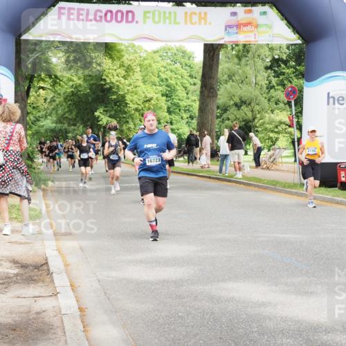 29.06.2025 - hella hamburg halbmarathon MichiJ http://msf.ph/oto/8264882 29.06.2025 10:54:22 Zwischen KM18-KM19 2819, 3488, 4220, 6196, 7571, 14203, 14340, 16723 meine-sportfotos.de