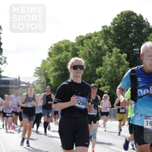 29.06.2025 - hella hamburg halbmarathon Jannik Wohlers http://msf.ph/oto/8265065 29.06.2025 09:59:52 Lombardsbrücke 1019, 1180, 1239, 1264, 1526, 2027, 2086, 2099, 2159, 2346, 2447, 2582, 2584, 2606, 2652, 2730, 3177, 3181, 3319, 3861, 3898, 4594, 4632, 4796, 4813, 4940, 5272, 5728, 6082, 6084, 6104, 6220, 6260, 6470, 6581, 6891, 6892, 7159, 7717, 7786, 7824, 8394, 8531, 10044, 10268, 10534, 10582, 10587, 10742, 10759, 10766, 10788, 10797, 11083, 11158, 11159, 11324, 11846, 11960, 11992, 12213, 12513, 12646, 12773, 12774, 13234, 13236, 13512, 13847, 13993, 14135 meine-sportfotos.de