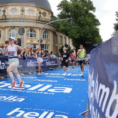 29.06.2025 - hella hamburg halbmarathon Strokosch-Dieckow http://msf.ph/oto/8265183 29.06.2025 10:44:55 Ziel 1171, 1424, 1520, 2098, 2890, 3098, 4425, 6266, 7056, 7167, 7709, 7843, 9030, 9720, 11688, 12161, 15334, 16058, 17381, 17382, 17406, 17544, 18055, 18631, 19207, 19210 meine-sportfotos.de