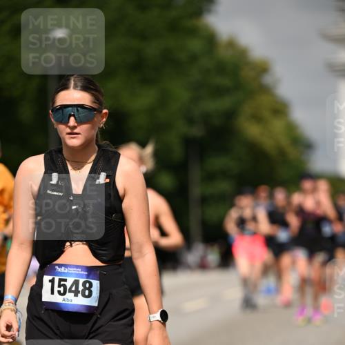29.06.2025 - hella hamburg halbmarathon Dr. Thomas Lammeyer http://msf.ph/oto/8265244 29.06.2025 10:14:51 Kennedybrücke 1548, 1781, 2868, 4287, 5182, 5440, 5653, 5806, 8171, 8561, 8807, 9829, 10196, 11149 meine-sportfotos.de