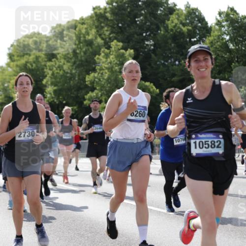 29.06.2025 - hella hamburg halbmarathon Jannik Wohlers http://msf.ph/oto/8265301 29.06.2025 09:59:53 Lombardsbrücke 1019, 1180, 1239, 1264, 1526, 2027, 2086, 2099, 2159, 2346, 2447, 2606, 2652, 2730, 3042, 3177, 3181, 3319, 3861, 3898, 4419, 4594, 4632, 4796, 4813, 4940, 5272, 5728, 6082, 6084, 6104, 6220, 6260, 6470, 6581, 6891, 7159, 7786, 7824, 8394, 8531, 9450, 10044, 10268, 10534, 10582, 10587, 10742, 10759, 10766, 10788, 10797, 11083, 11158, 11159, 11324, 11499, 11527, 11846, 11960, 11992, 12213, 12513, 12646, 12773, 12774, 13234, 13236, 13512, 13847, 13993, 14135 meine-sportfotos.de