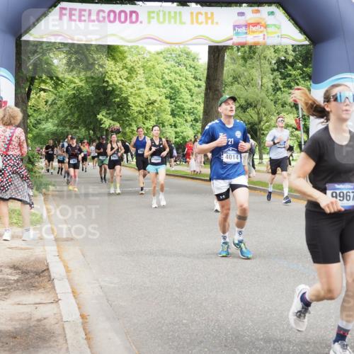29.06.2025 - hella hamburg halbmarathon MichiJ http://msf.ph/oto/8265531 29.06.2025 10:54:28 Zwischen KM18-KM19 4014, 6196, 9967, 11355, 11641, 14203, 16539, 16723 meine-sportfotos.de