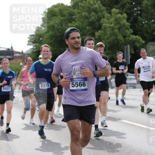 29.06.2025 - hella hamburg halbmarathon Jannik Wohlers http://msf.ph/oto/8265643 29.06.2025 10:33:26 Lombardsbrücke 1189, 1275, 1417, 1896, 2342, 2482, 3170, 3264, 3340, 3345, 3560, 4361, 4433, 4449, 4479, 4696, 4942, 5075, 5096, 5141, 5557, 5561, 5566, 5569, 5691, 5821, 5822, 5887, 6109, 6364, 6515, 6516, 6854, 6956, 7027, 7565, 7653, 8157, 8202, 8375, 8377, 8383, 8401, 9094, 9875, 9995, 10007, 10071, 10561, 10800, 11092, 11111, 11237, 11338, 11676, 11827, 12562, 12652, 12835, 13401, 13535, 13741, 13853, 13934, 14032, 14098, 19145, 19164 meine-sportfotos.de