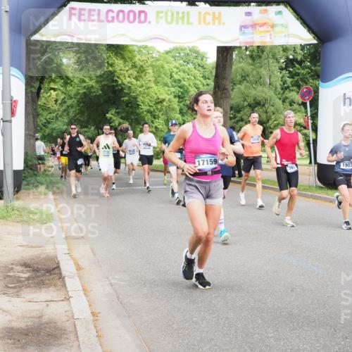 29.06.2025 - hella hamburg halbmarathon MichiJ http://msf.ph/oto/8265747 29.06.2025 10:30:33 Zwischen KM18-KM19 1675, 1903, 5124, 5690, 6639, 7105, 7363, 7693, 12098, 12588, 14811, 15255, 15328, 15654, 15846, 16507, 17032, 17159, 17637 meine-sportfotos.de