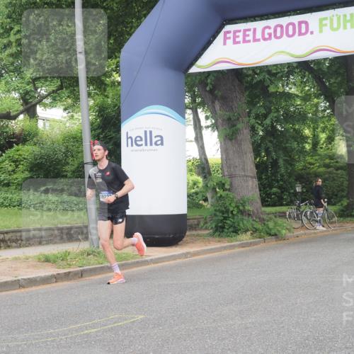 29.06.2025 - hella hamburg halbmarathon KatJ http://msf.ph/oto/8265918 29.06.2025 10:05:34 Zwischen KM18-KM19  meine-sportfotos.de