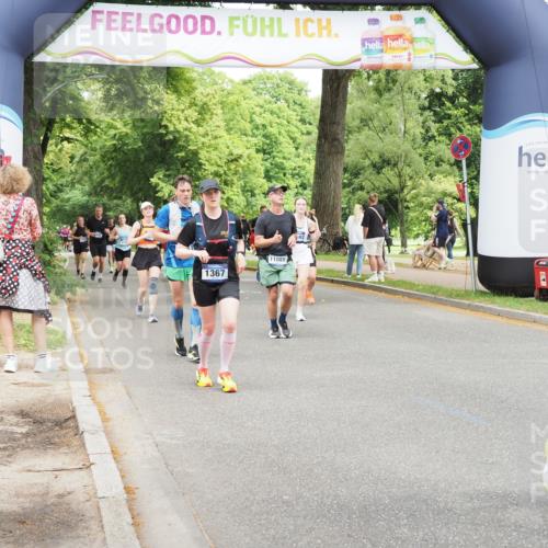 29.06.2025 - hella hamburg halbmarathon MichiJ http://msf.ph/oto/8266084 29.06.2025 10:54:33 Zwischen KM18-KM19 1367, 2963, 2964, 4014, 5363, 9967, 11088, 11355, 11641, 16824, 16976, 17062 meine-sportfotos.de