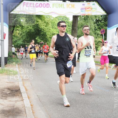 29.06.2025 - hella hamburg halbmarathon MichiJ http://msf.ph/oto/8266218 29.06.2025 10:30:37 Zwischen KM18-KM19 1512, 1903, 5124, 5690, 6639, 7363, 8359, 8694, 9815, 12098, 14275, 14811, 15255, 15328, 16507, 17032, 17159, 17637, 17926, 18509 meine-sportfotos.de