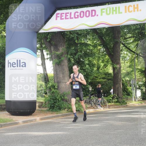 29.06.2025 - hella hamburg halbmarathon KatJ http://msf.ph/oto/8266265 29.06.2025 10:05:46 Zwischen KM18-KM19  meine-sportfotos.de
