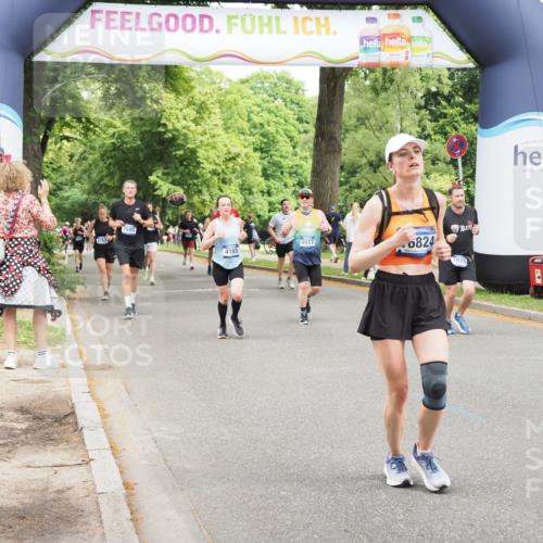 29.06.2025 - hella hamburg halbmarathon MichiJ http://msf.ph/oto/8266472 29.06.2025 10:54:37 Zwischen KM18-KM19 1079, 1367, 2963, 2964, 5363, 6517, 11088, 15945, 16824, 16976, 17062 meine-sportfotos.de