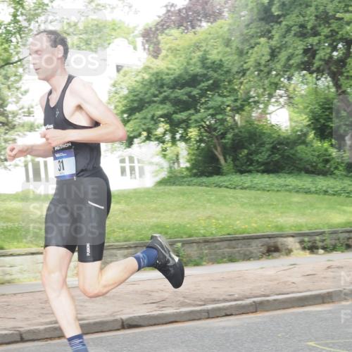 29.06.2025 - hella hamburg halbmarathon KatJ http://msf.ph/oto/8266595 29.06.2025 10:05:48 Zwischen KM18-KM19 31 meine-sportfotos.de