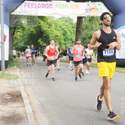29.06.2025 - hella hamburg halbmarathon MichiJ http://msf.ph/oto/8266734 29.06.2025 10:30:40 Zwischen KM18-KM19 1169, 1512, 1903, 3523, 5124, 5690, 7363, 8359, 8694, 9815, 12098, 14275, 14560, 15095, 15935, 17159, 17926, 18330, 18509, 18559 meine-sportfotos.de