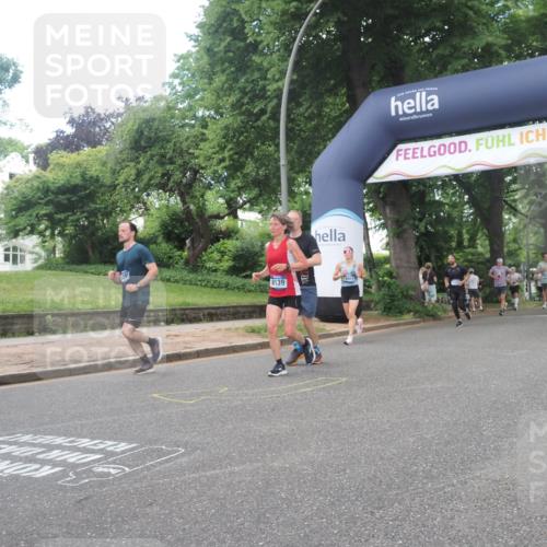 29.06.2025 - hella hamburg halbmarathon KatJ http://msf.ph/oto/8266825 29.06.2025 10:39:14 Zwischen KM18-KM19 1098, 2397, 2818, 4967, 6286, 8139 meine-sportfotos.de