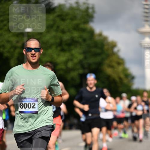 29.06.2025 - hella hamburg halbmarathon Dr. Thomas Lammeyer http://msf.ph/oto/8266864 29.06.2025 09:52:22 Kennedybrücke 1042, 1571, 1600, 2262, 3547, 4062, 4359, 4381, 5003, 5307, 6037, 6047, 6993, 7310, 7482, 7981, 8002, 8121, 8571, 9640, 9643, 10190, 10451, 10738, 10877, 11106, 11423 meine-sportfotos.de