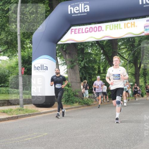 29.06.2025 - hella hamburg halbmarathon KatJ http://msf.ph/oto/8266910 29.06.2025 10:39:16 Zwischen KM18-KM19 1098, 2397, 2818, 4967, 6286, 8139 meine-sportfotos.de