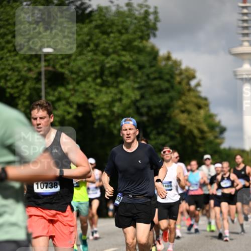 29.06.2025 - hella hamburg halbmarathon Dr. Thomas Lammeyer http://msf.ph/oto/8266912 29.06.2025 09:52:23 Kennedybrücke 1042, 1571, 1600, 2262, 3547, 4062, 4359, 4381, 5003, 6037, 6047, 6993, 7310, 7482, 7981, 8002, 8121, 8571, 9640, 9643, 10190, 10451, 10738, 10877, 11106, 11423 meine-sportfotos.de