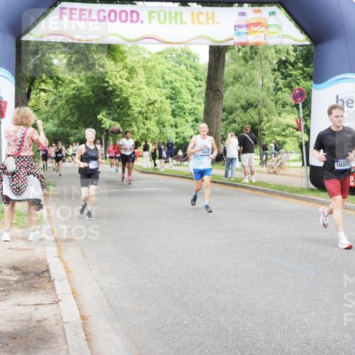 29.06.2025 - hella hamburg halbmarathon MichiJ http://msf.ph/oto/8266935 29.06.2025 10:54:44 Zwischen KM18-KM19 1079, 4169, 4666, 5762, 6517, 7685, 8971, 10372, 12418, 12790, 14436, 14869, 15429 meine-sportfotos.de