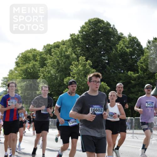 29.06.2025 - hella hamburg halbmarathon Jannik Wohlers http://msf.ph/oto/8267135 29.06.2025 10:00:58 Lombardsbrücke 1130, 1387, 1420, 2006, 2091, 2354, 2363, 2936, 3199, 3425, 3663, 4068, 4249, 4319, 4322, 4370, 4649, 5570, 5675, 6087, 0000, 6591, 6924, 7287, 7846, 8030, 8045, 8046, 8191, 8691, 10383, 10576, 11465, 12475, 13516, 13551, 13699, 14867, 15083, 15240, 15550, 15637, 15726, 16063, 16367, 16395, 16517, 16530, 16602, 16754, 17387, 17441, 17543, 17739, 17890, 18290, 18327, 18355, 18716, 18717, 18796, 18833, 19002, 19003, 19160 meine-sportfotos.de