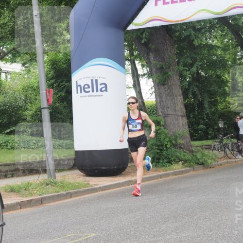 29.06.2025 - hella hamburg halbmarathon KatJ http://msf.ph/oto/8267303 29.06.2025 10:07:05 Zwischen KM18-KM19  meine-sportfotos.de