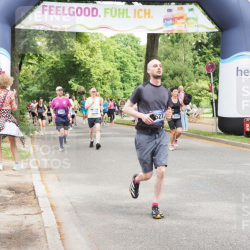 29.06.2025 - hella hamburg halbmarathon MichiJ http://msf.ph/oto/8267523 29.06.2025 10:54:56 Zwischen KM18-KM19 2852, 4494, 6089, 6181, 9527, 10791, 15150, 16186 meine-sportfotos.de