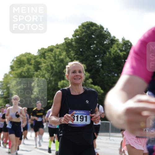 29.06.2025 - hella hamburg halbmarathon Jannik Wohlers http://msf.ph/oto/8267576 29.06.2025 10:01:04 Lombardsbrücke 1329, 1387, 1722, 1724, 2006, 2091, 2167, 2591, 3199, 3425, 3663, 4249, 4319, 4322, 4370, 4649, 4663, 5547, 5570, 5675, 6087, 6281, 0000, 6302, 6591, 6921, 6924, 7287, 7846, 8030, 8191, 8392, 8691, 8822, 10281, 10301, 10576, 11043, 11465, 12475, 13516, 13528, 13551, 13699, 13796, 14867, 15083, 15093, 15550, 15637, 15726, 16063, 16367, 16395, 16754, 17140, 17441, 17890, 18232, 18290, 18355, 18716, 18717, 18739, 18833, 18899, 18954, 19002, 19003, 19160 meine-sportfotos.de
