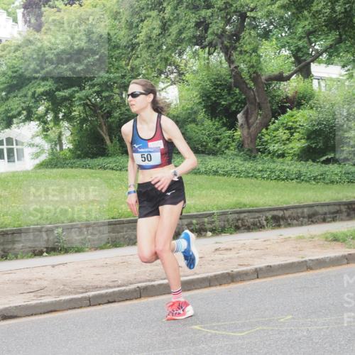 29.06.2025 - hella hamburg halbmarathon KatJ http://msf.ph/oto/8267710 29.06.2025 10:07:06 Zwischen KM18-KM19 50 meine-sportfotos.de