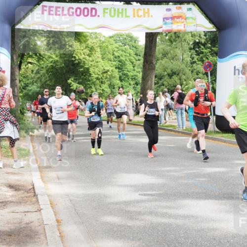 29.06.2025 - hella hamburg halbmarathon MichiJ http://msf.ph/oto/8267764 29.06.2025 10:55:04 Zwischen KM18-KM19 1785, 2594, 4950, 5670, 6014, 7741, 8217, 10343, 12556, 13054, 14785, 15462 meine-sportfotos.de
