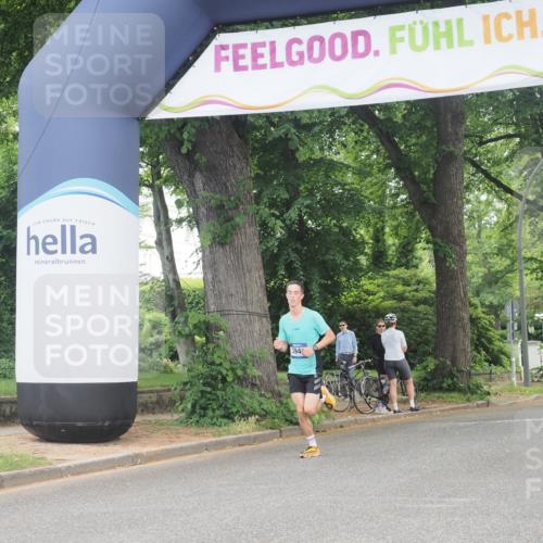 29.06.2025 - hella hamburg halbmarathon KatJ http://msf.ph/oto/8267902 29.06.2025 10:07:17 Zwischen KM18-KM19 3944 meine-sportfotos.de