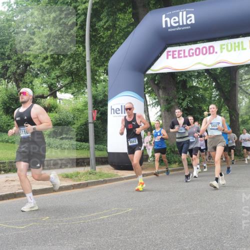 29.06.2025 - hella hamburg halbmarathon KatJ http://msf.ph/oto/8268023 29.06.2025 10:39:24 Zwischen KM18-KM19 3426, 4558, 4635, 5116, 5607, 6776, 7409 meine-sportfotos.de